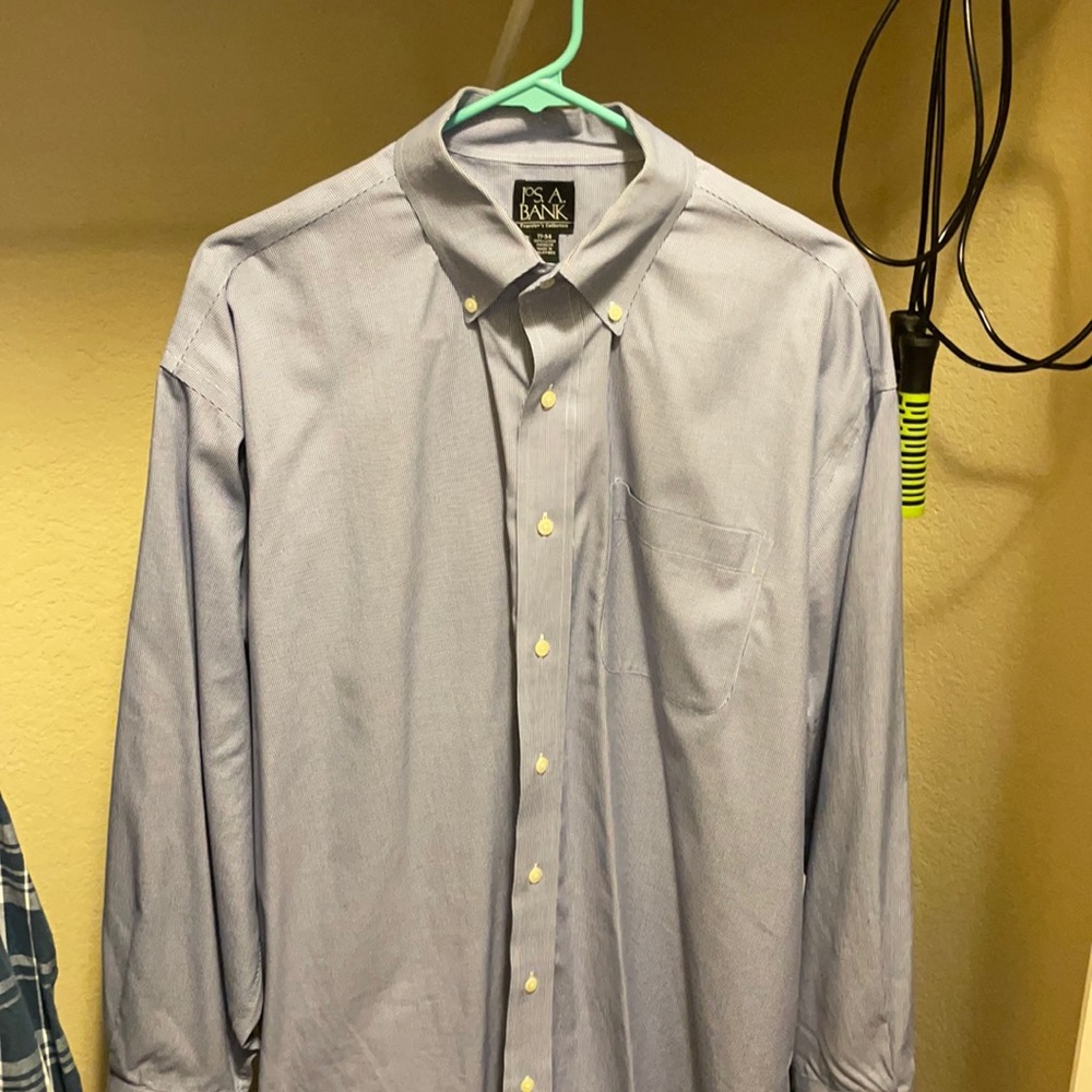 Jos A Bank Travelers Collection 17-34, 100% cotton, Blue/Purple color